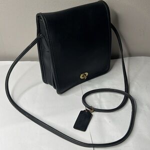 Coach Vintage Black Leather Crossbody Bag Turnlock Bag 9620 Made in USA